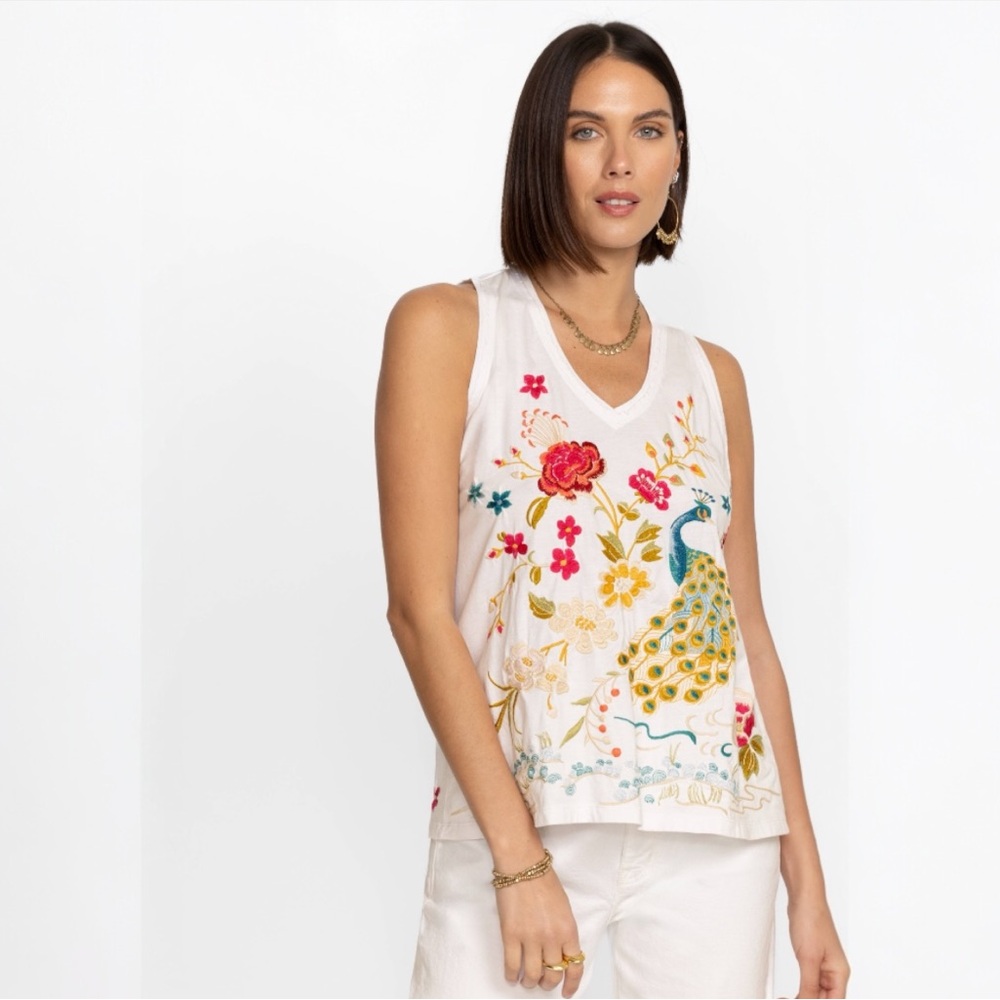 Johnny Was White CELINA RAW EDGE V‑NECK TANK